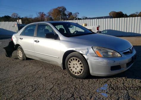 2006 Honda Accord Value from USA, damaged, VIN 1HGCM55196A100294